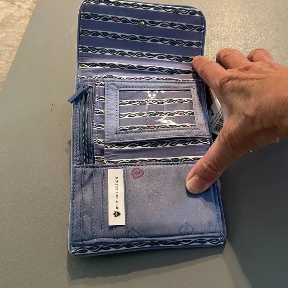 Vera Bradley RFID Riley compact wallet - Picture 3 of 7